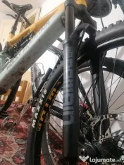 Bicicleta electrica rocky mountain altitude 108 nm