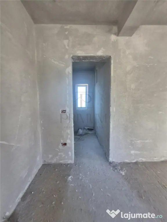 DUPLEX DESPARTIT - SUPRAFETE MARI - ZONA EXCELENTA