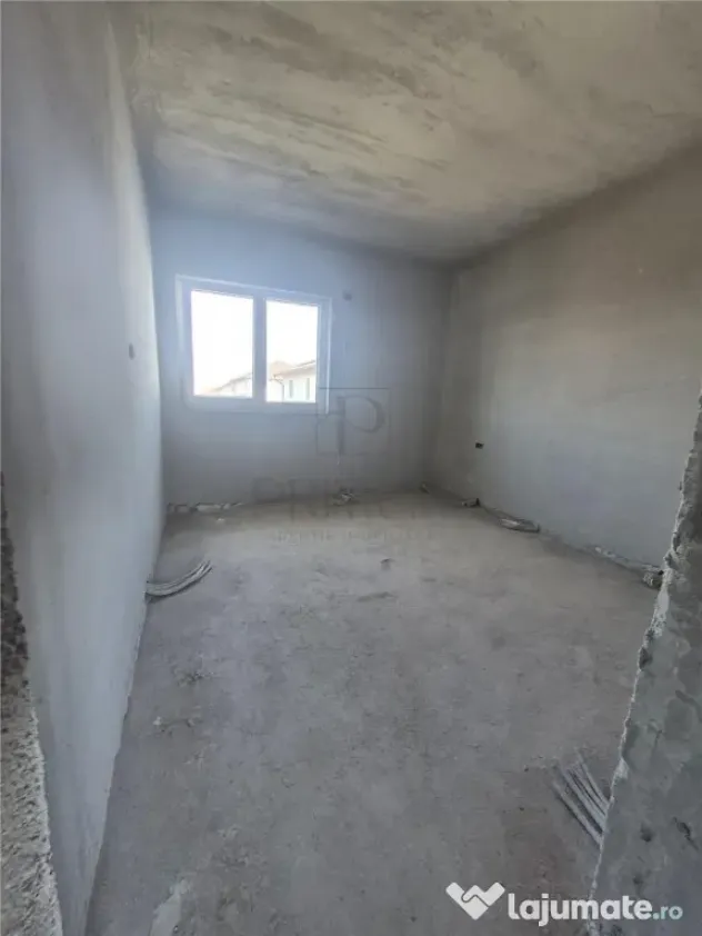 DUPLEX DESPARTIT - SUPRAFETE MARI - ZONA EXCELENTA
