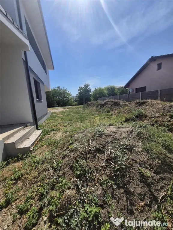 DUPLEX DESPARTIT - SUPRAFETE MARI - ZONA EXCELENTA