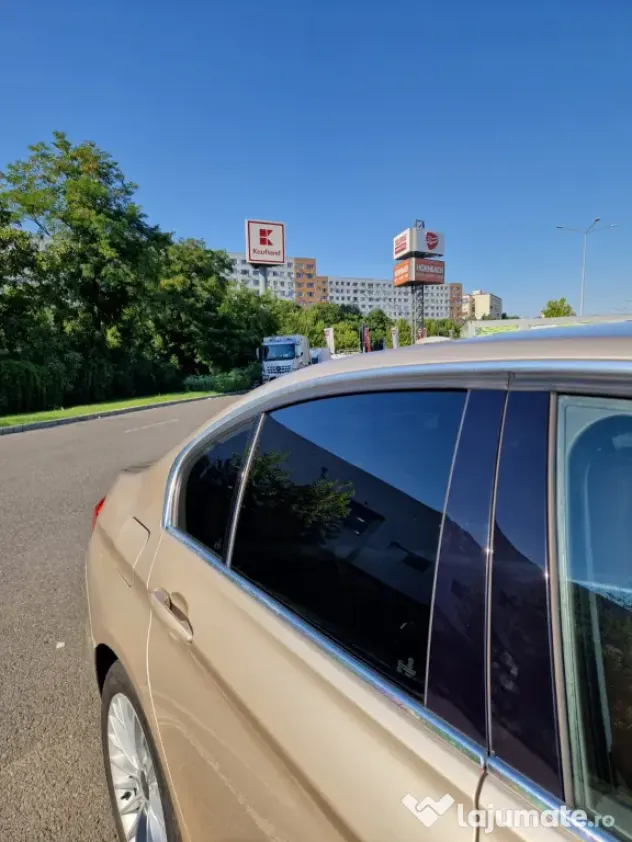 BMW Seria 3 F30 2.0 Diesel Manuala