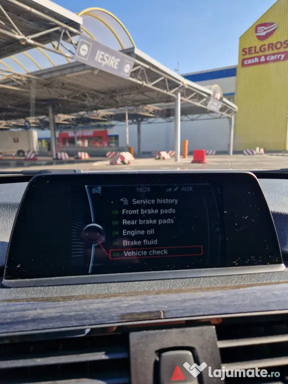 BMW Seria 3 F30 2.0 Diesel Manuala