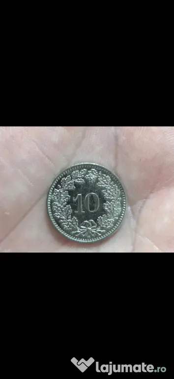Bănuți vechi de ani de zile