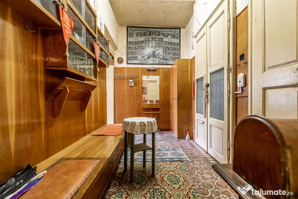 RAR pe piata Apartament cu 3 camere si balcon pe strada H...