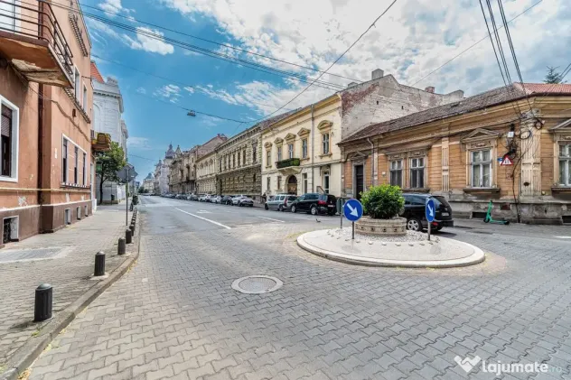 RAR pe piata Apartament cu 3 camere si balcon pe strada H...