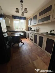 Apartament renovat complet, 69 mp, etaj 8 – Zona Semiluna,
