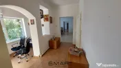 Casa cu 8 camere + 800mp teren Cisnadie zona Centrala 