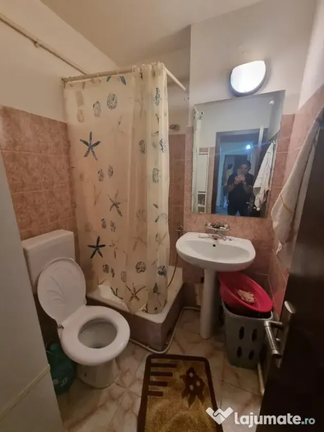 4 CAMERE DACIA, 2 BAI, 2 AP PE PALIER