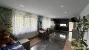 Casă modernă la cheie cu piscină, 7 ari teren și carport 