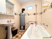 Casa cu teren generos de 1.315 mp, bucatarie de vara complet