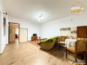 Casa cu teren generos de 1.315 mp, bucatarie de vara complet