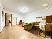 Casa cu teren generos de 1.315 mp, bucatarie de vara complet
