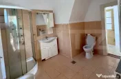 Casa cu arhitectură aparte și potențial comercial, în B 