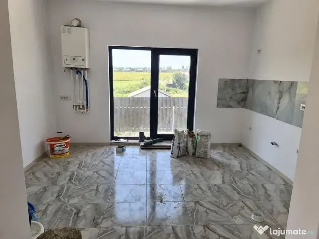 Casă VOROVEȘTI | 4 camere, 87 mp utili, încălzire în...