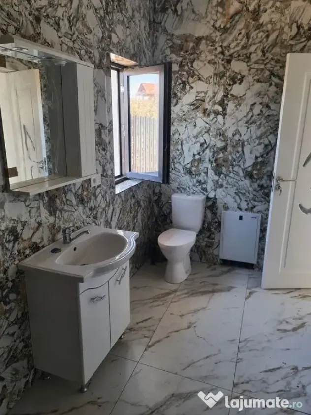 Casă VOROVEȘTI | 4 camere, 87 mp utili, încălzire în...