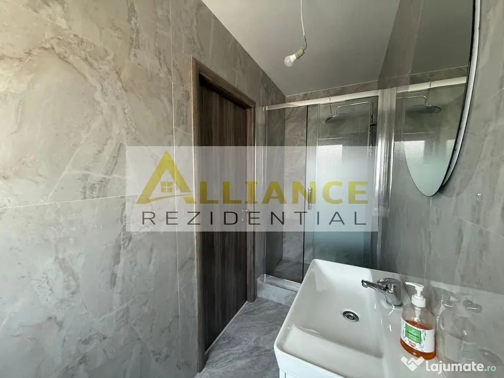 Vila individuala P+1E ~ 4 camere 2 bai ~ 247mp teren
