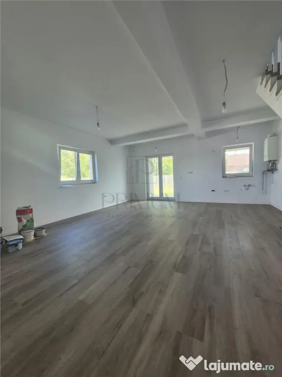 Duplex modern - 3 dormitoare - zona excelenta