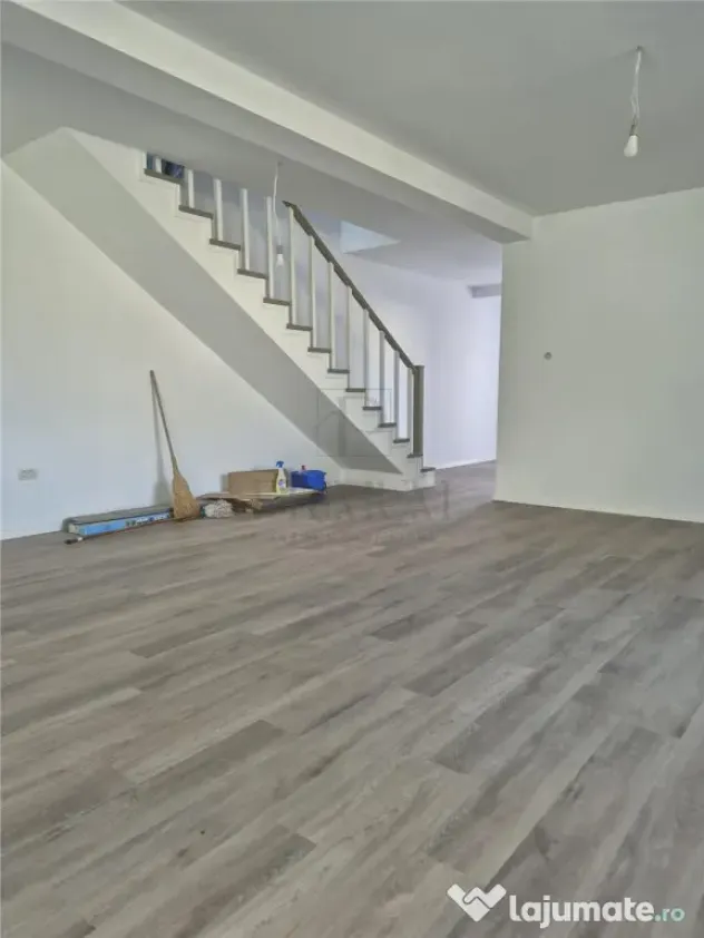 Duplex modern - 3 dormitoare - zona excelenta