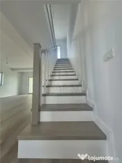 Duplex modern - 3 dormitoare - zona excelenta 