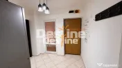 Apartament cu 3 camere, semidecomandat - aproape de centru