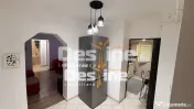 Apartament cu 3 camere, semidecomandat - aproape de centru