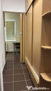 Piata sudului etaj 2 cu parcare