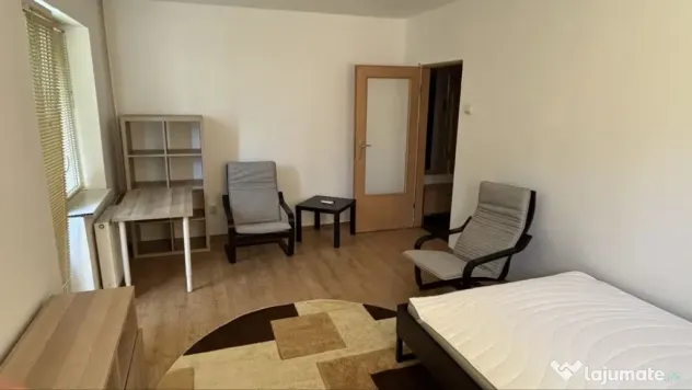 Piata sudului etaj 2 cu parcare