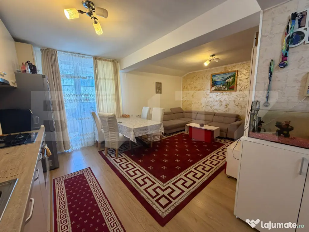 Apartament cu 3 camere în zonă excelentă - 61 mp, etaj in
