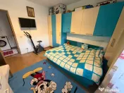 Apartament cu 3 camere în zonă excelentă - 61 mp, etaj in