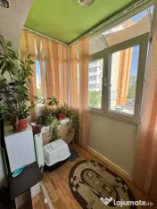 Apartament 3 camere, 50 mp, zona Craiovita Nouă