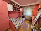 Apartament 3 camere, 50 mp, zona Craiovita Nouă