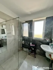 Penthouse modern cu terasă de 55 mp și parcare subterană 