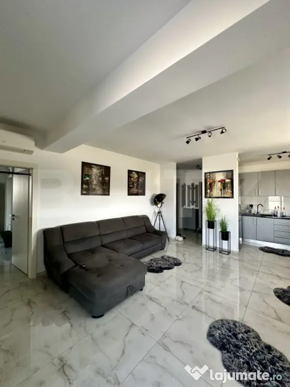 Penthouse modern cu terasă de 55 mp și parcare subterană