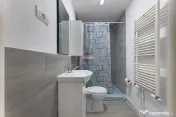 Apartament la casă de inchiriat cu 4 camere și 4 băi Z... 