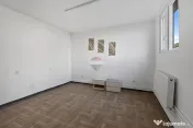 Apartament la casă de inchiriat cu 4 camere și 4 băi Z... 