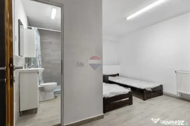 Spatiu de inchiriat cu 4 camere și 4 băi Zona Făt-Frumos - Arad (Arad)