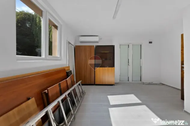 Spatiu de inchiriat cu 4 camere și 4 băi Zona Făt-Frumos - Arad (Arad)