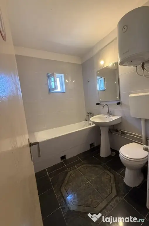 Proprietari - vânzare apartament 3 camere decomandate, Craiova/ Brazda lui Novac