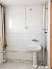 Garsonieră 18 mp cu centrală proprie, lângă Piața Sudul 
