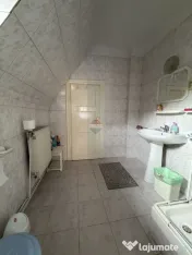 Apartament cu 3 camere de închiriat la casa | PREDEAL - ... 