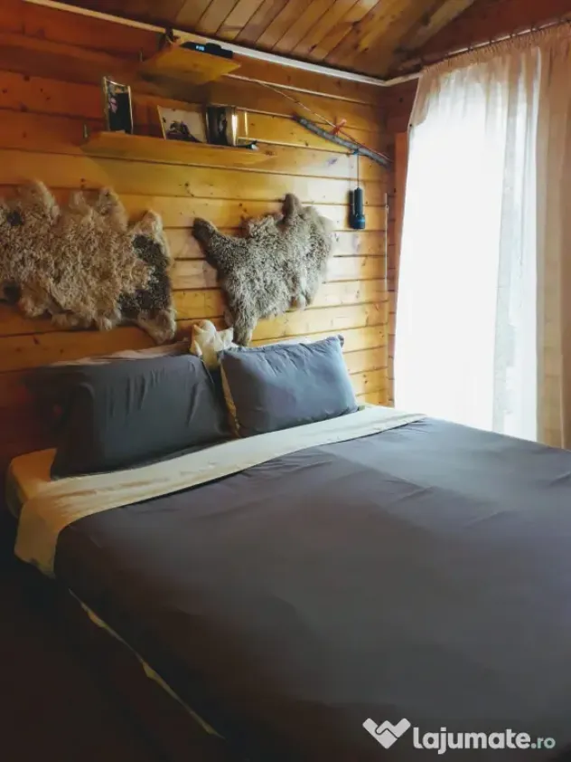Studio de închiriat