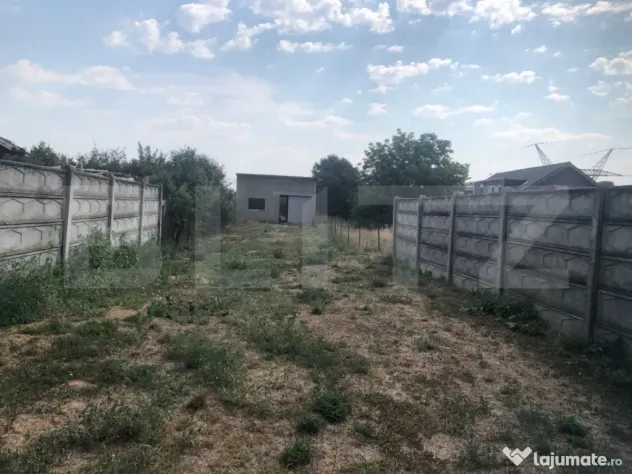 De vanzare Teren intravilan 1200mp , între case , zona Luci