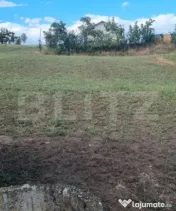 CASA CU TEREN SI PANORAMA SUPERBA 