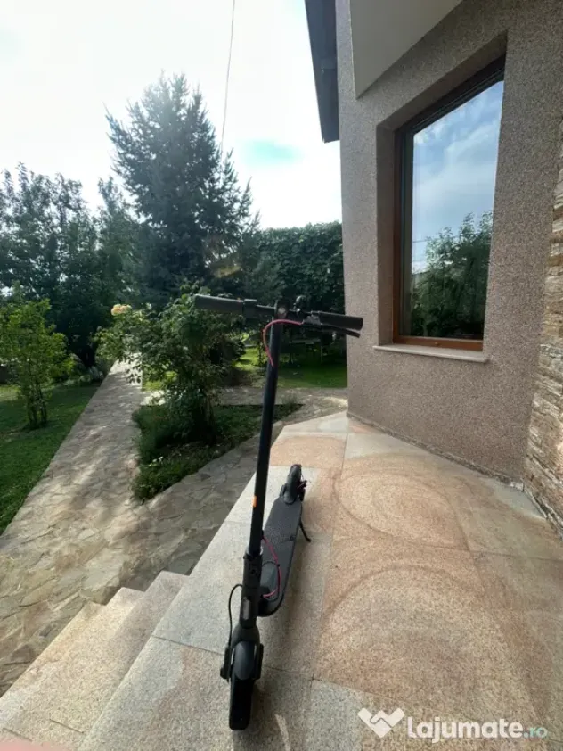 Trotineta Electrică Xiaomi Mi Pro 2