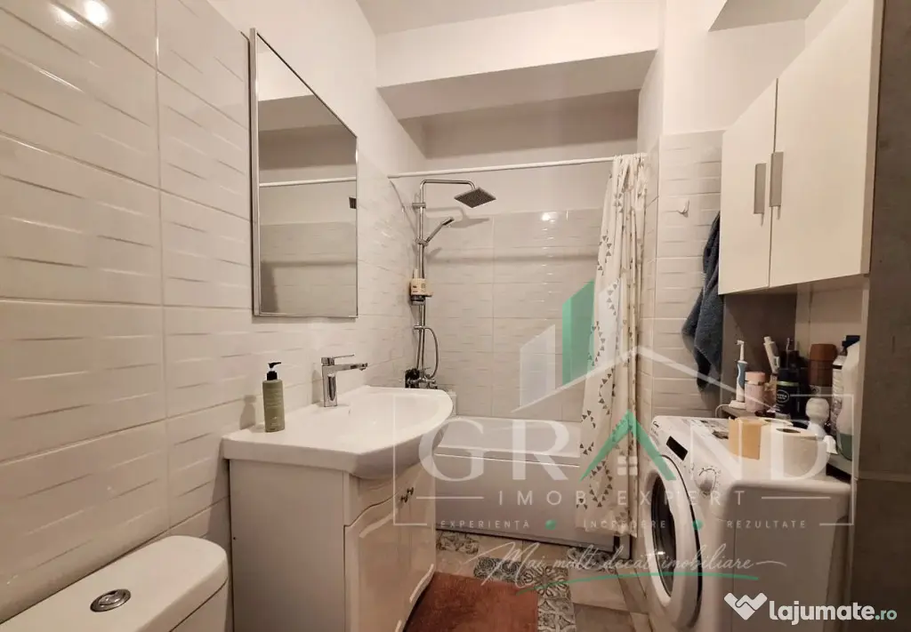 Apartament de vanzare 2 camere, zona Urusagului, Floresti.