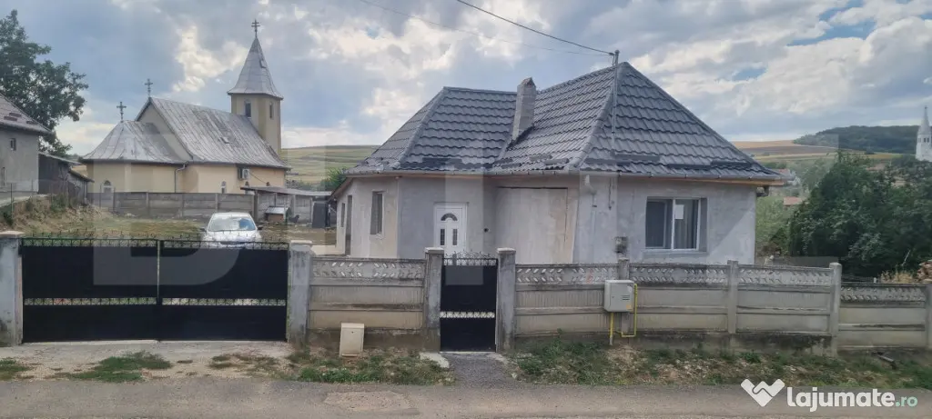 Casa cu 2 camere