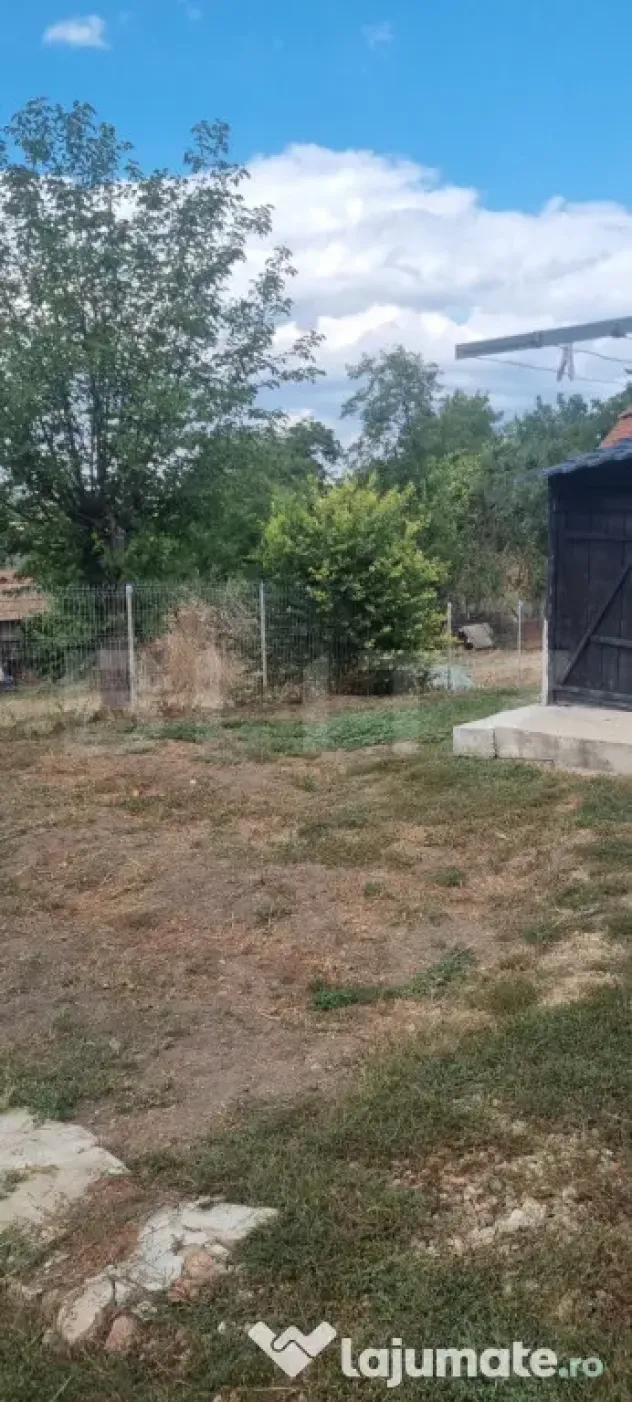 Casa cu 2 camere