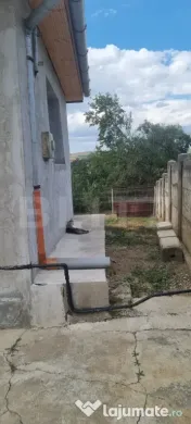 Casa cu 2 camere 