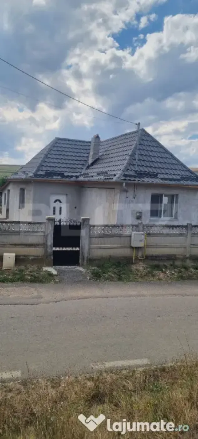 Casa cu 2 camere