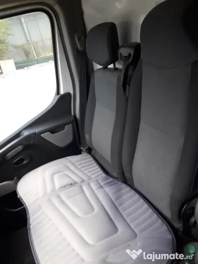 Autoutilitara Renault Master